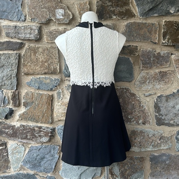 ALICE+OLIVIA Desra lace and crepe dress size 0 - Picture 7 of 10